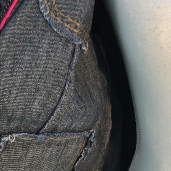 Chico's Lightweight Pre-washed Denim
Pink Rhinestone Button Snap Jacket Chico 0 - Picture 12 of 14